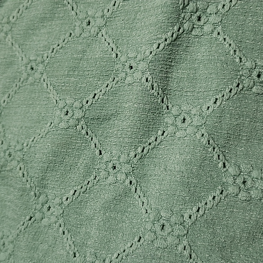 Green Sleeveless Dress - Picture 4 of 4